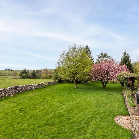 Central Malham Wellbeing Escape With Hot Tub Sleeps 8 Luaran gambar