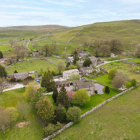 Central Malham Wellbeing Escape With Hot Tub Sleeps 8 Luaran gambar